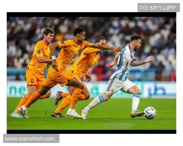 足球明星排第一的背后故事与成就揭秘，谁是当之无愧的球场之王