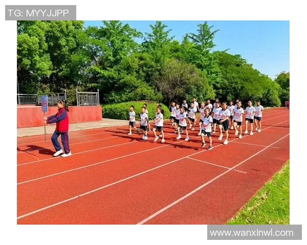 清扬宣传片携手足球明星展现青春活力与运动激情 清扬宣传片携手足球明星展现青春活力与运动激情