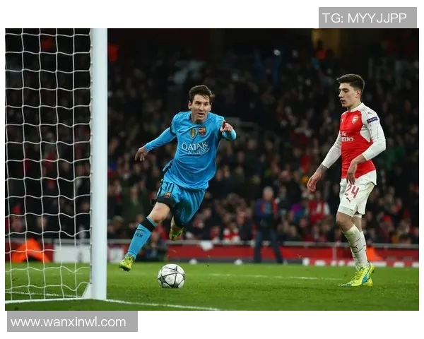 各大足球明星腹肌魅力大比拼精彩照片集锦 各大足球明星腹肌魅力大比拼精彩照片集锦