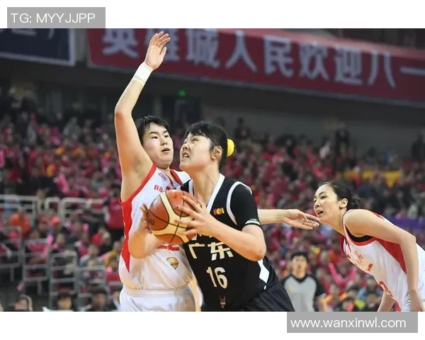 八一女篮与北京女篮激战正酣谁能在这场巅峰对决中笑到最后